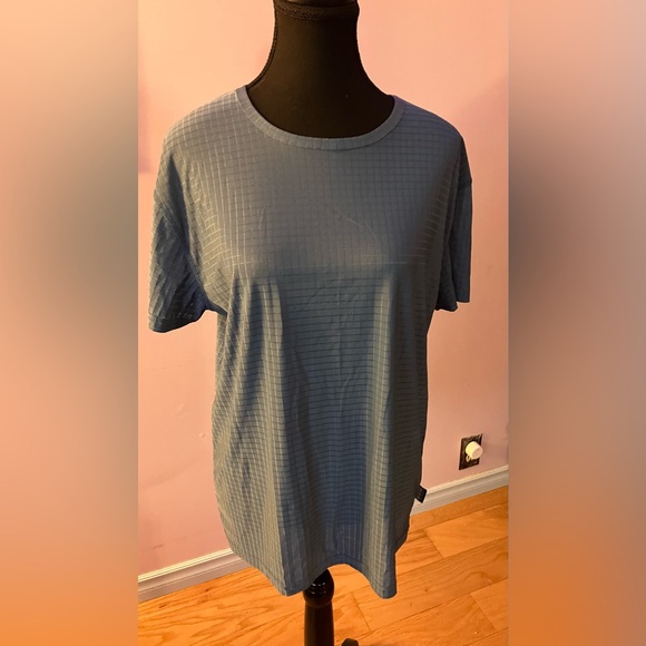 Mens blue short sleeve patterned tee size L - Picture 1 of 4